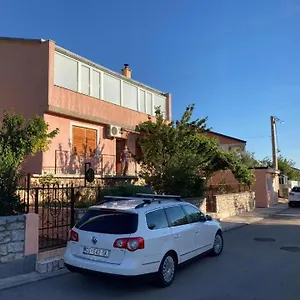 Apartman Ivana, Zengg