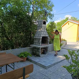  Ferienhaus House Dalinda